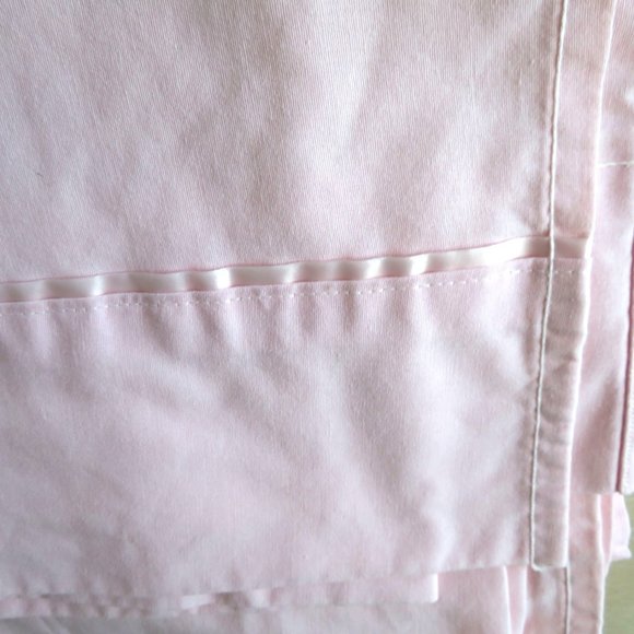 Vintage WestPoint Stevens Twin Sheets 1 Fitted 1 Flat Pink Barbie core USA Made - Picture 5 of 6